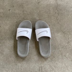 Nike Women’s Slides